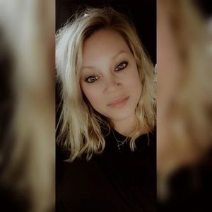 Meet your Posher, Maggie